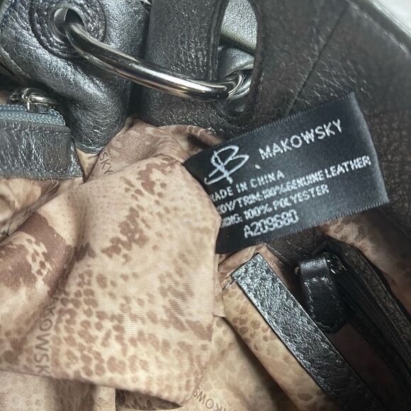 B. Makowsky Metallic Silver medium shoulder bag with silver tone chain accents - Picture 14 of 14